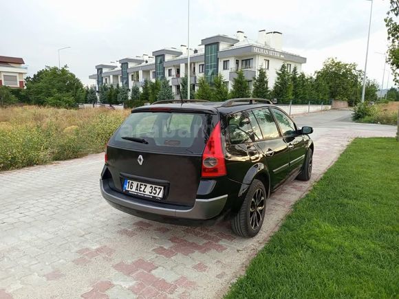 Galeriden Renault Megane 1.6 Privilege 2005 Model Konya