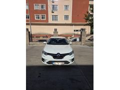 Memurdan Renault Megane 1.3 TCe Joy 2022 Model Batman 37.000 km Beyaz