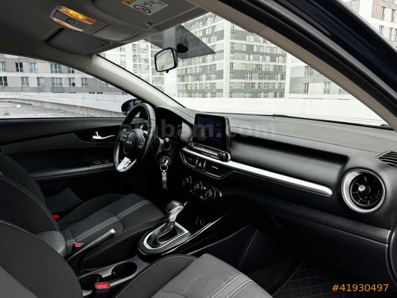 OTOROM 2023'Model Kia Cerato Elegance 36.000KM Hatasız
