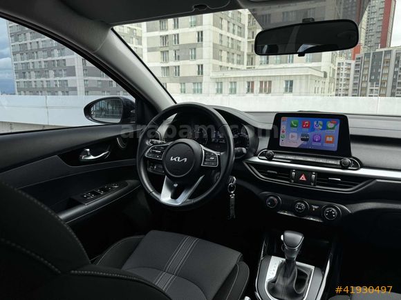 OTOROM 2023'Model Kia Cerato Elegance 36.000KM Hatasız