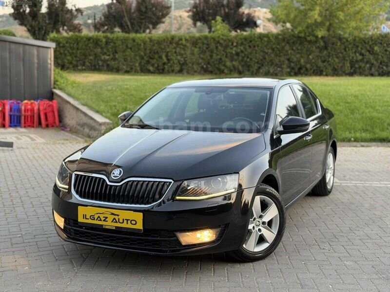 Galeriden Skoda Octavia 1.6 TDI Elegance 2013 Model Çankırı 275.000 km Siyah