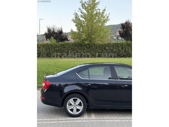 2013...ELEGANCE...HATASIZ...OTOMATİK...METALİK SİYAH...