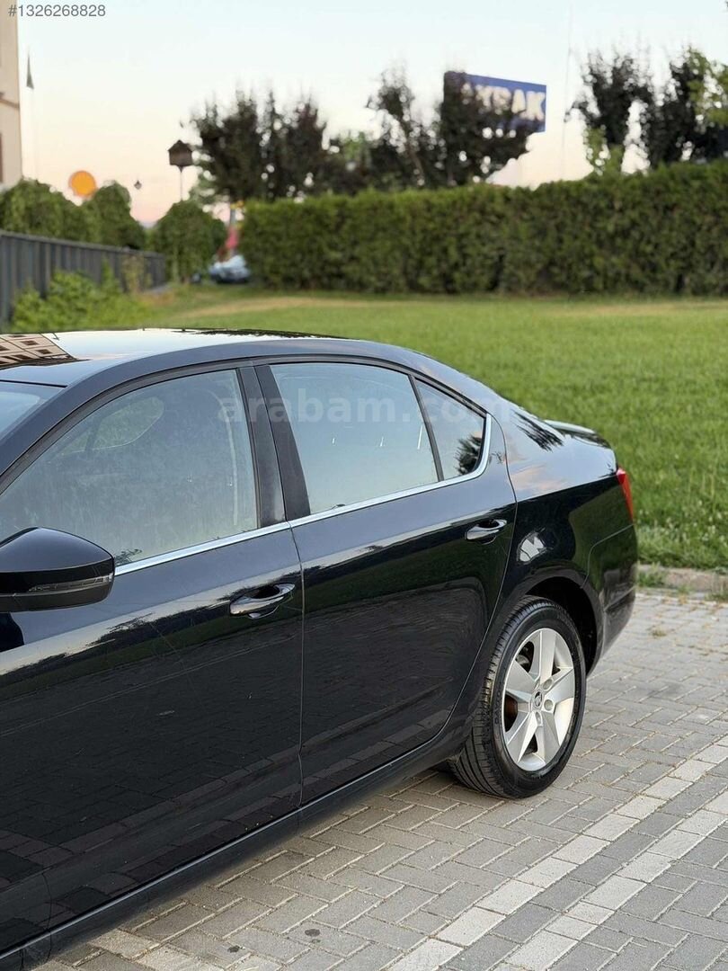 Galeriden Skoda Octavia 1.6 TDI Elegance 2013 Model Çankırı 275.000 km Siyah 6