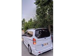 Sahibinden Ford Tourneo Courier 1.5 TDCi Titanium Plus 2019 Model