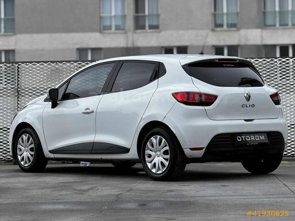 OTOROM 2018'Model Renault Clio Dizel Değişensiz