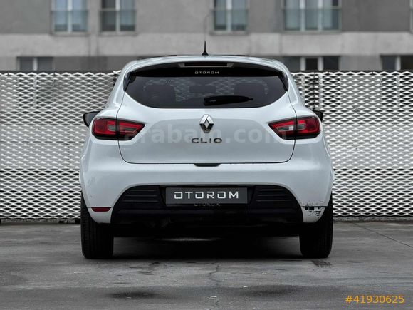 OTOROM 2018'Model Renault Clio Dizel Değişensiz