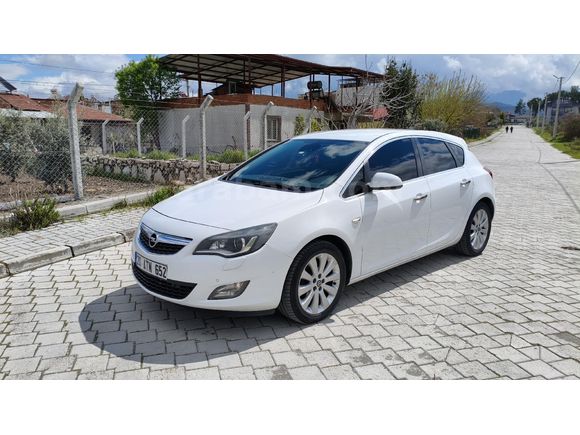 Sahibinden Opel Astra 1.4 T Cosmo 2011 Model