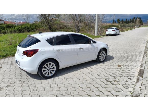 Sahibinden Opel Astra 1.4 T Cosmo 2011 Model