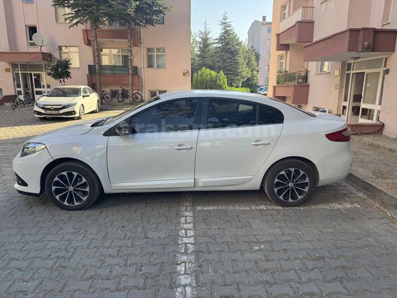 Sahibinden Renault Fluence 1.5 dCi Touch 2015 Model Beyaz