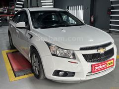 Galeriden Chevrolet Cruze 1.6 LS 2010 Model Samsun 226.363 km Beyaz