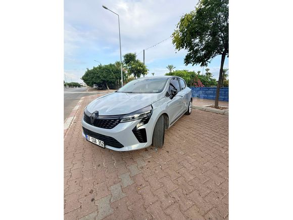 Sahibinden Renault Clio 1.0 TCe Evolution 2024 Model 