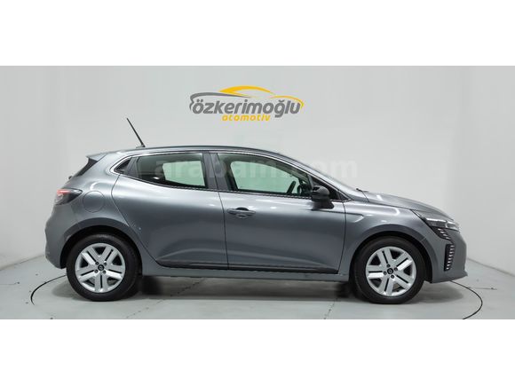 ÖzkerimoğluOtomotiv 2025 RENAULT CLİO 1.0TCE 90 EVOLUTION OTMATK