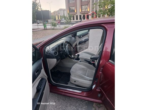 Sahibinden Ford Focus 1.6 TDCi Ghia 2006 Model 