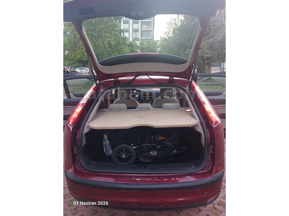 Sahibinden Ford Focus 1.6 TDCi Ghia 2006 Model 