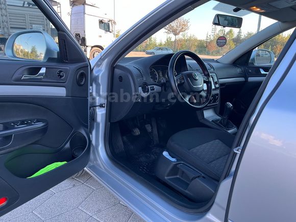 Değişensiz Skoda Octavia 1.6 Ambiente Optimal 2012 Model 