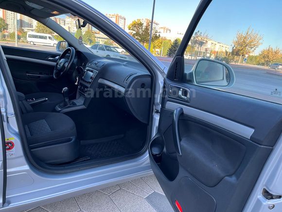 Değişensiz Skoda Octavia 1.6 Ambiente Optimal 2012 Model 