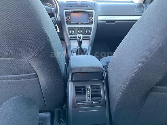 Değişensiz Skoda Octavia 1.6 Ambiente Optimal 2012 Model 
