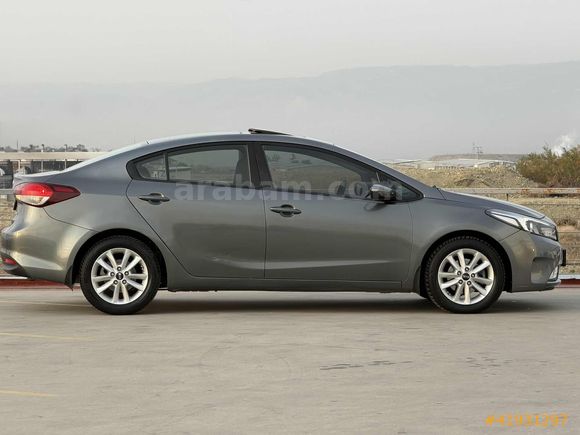2017 CERATO 1.6 CRDI CONCEPT TECHNO PLUS SUNROOF DCT DEĞİŞENSİZ