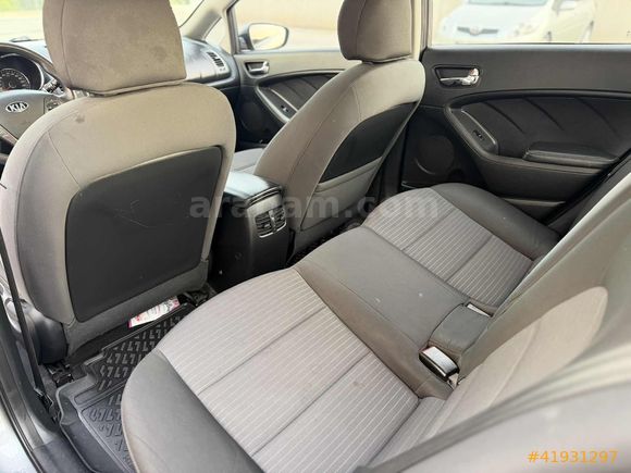 2017 CERATO 1.6 CRDI CONCEPT TECHNO PLUS SUNROOF DCT DEĞİŞENSİZ