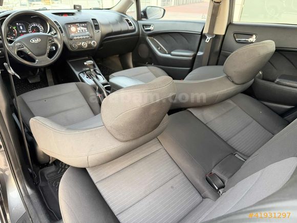 2017 CERATO 1.6 CRDI CONCEPT TECHNO PLUS SUNROOF DCT DEĞİŞENSİZ