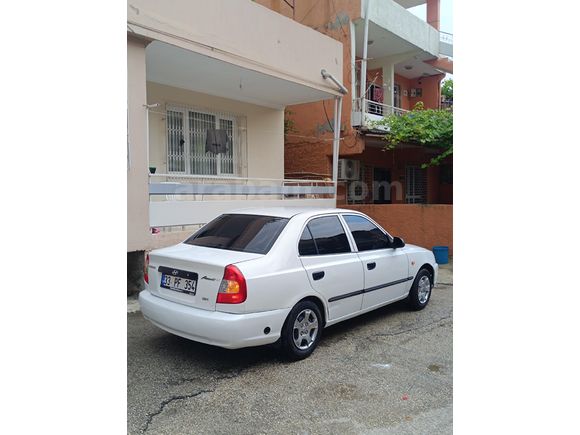 Sahibinden Hyundai Accent 1.3 LX 2002 Model