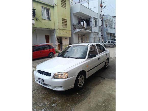 Sahibinden Hyundai Accent 1.3 LX 2002 Model