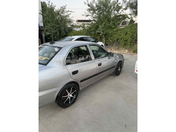 Sahibinden Hyundai Accent 1.5 CRDi Admire 2004 Model 