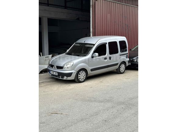 Sahibinden Renault Kangoo 1.5 dCi Expression 2010 Model 