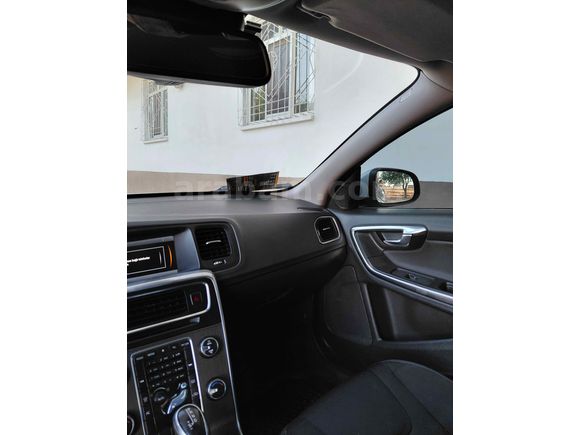 Sahibinden Volvo S60 1.6 D Advance 2013 Model 