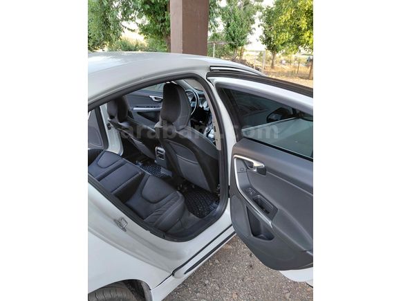 Sahibinden Volvo S60 1.6 D Advance 2013 Model 