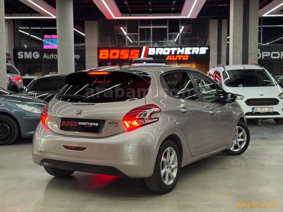 2012 OTOMATİK 208 ACTİVE