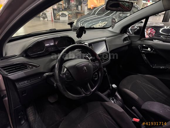 2012 OTOMATİK 208 ACTİVE