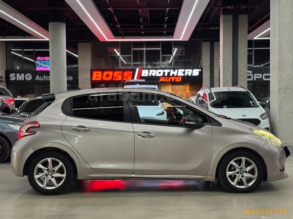 2012 OTOMATİK 208 ACTİVE