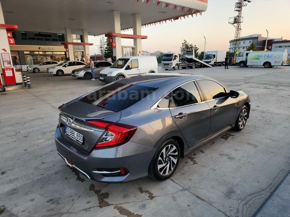 Sahibinden Honda Civic 1.6i VTEC Eco Elegance 2017 Model