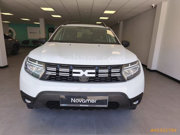 NOVAMER 2.EL 2023 DACİA DUSTER 1.0 TCE ESSENTİAL