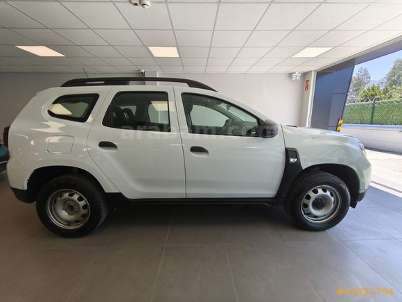 NOVAMER 2.EL 2023 DACİA DUSTER 1.0 TCE ESSENTİAL