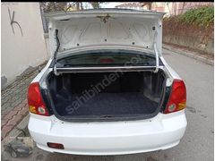 Sahibinden Hyundai Accent 1.3 Admire 2005 Model  445.155 km Beyaz