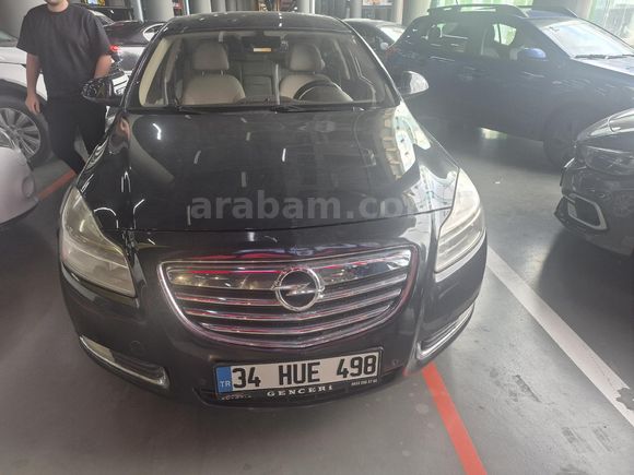 Galeriden Opel Insignia 1.6 Cosmo 2010 Model İstanbul