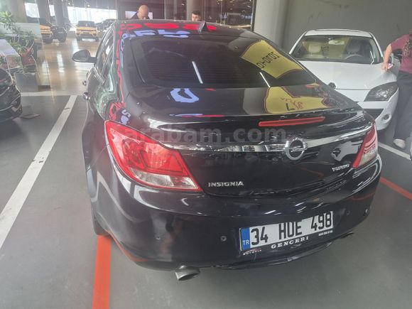 Galeriden Opel Insignia 1.6 Cosmo 2010 Model İstanbul