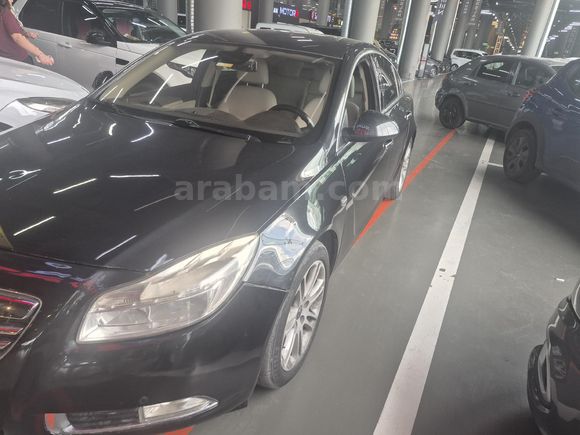 Galeriden Opel Insignia 1.6 Cosmo 2010 Model İstanbul