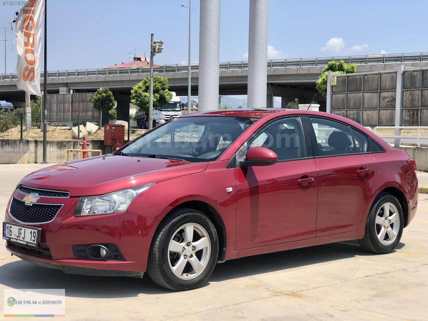 Galeriden Chevrolet Cruze 1.6 LS Plus 2010 Model İzmir 217.000 km Kırmızı 2