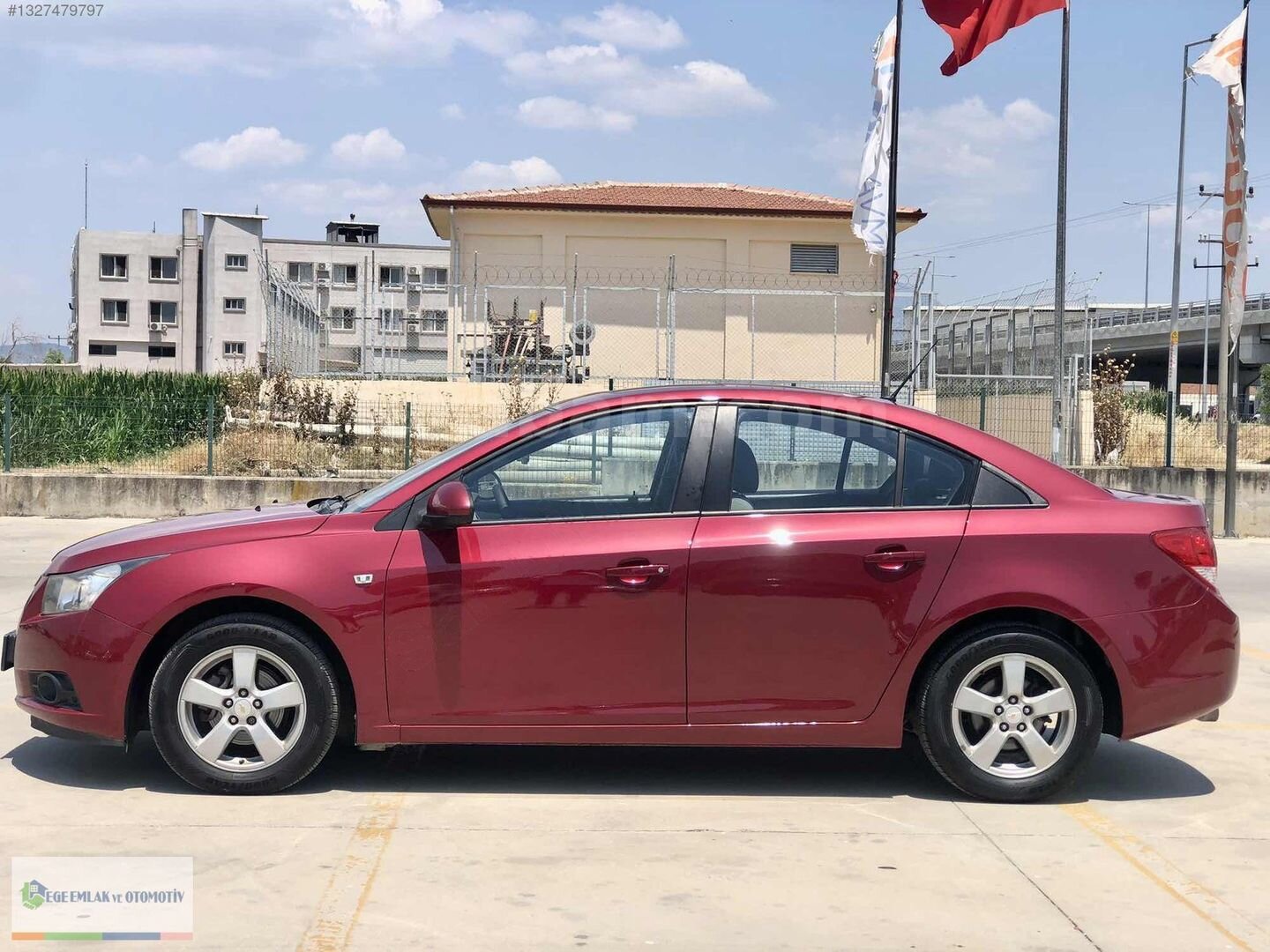 Galeriden Chevrolet Cruze 1.6 LS Plus 2010 Model İzmir 217.000 km Kırmızı 7