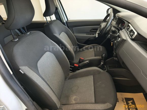 NOVAMER 2.EL 2023 DACİA DUSTER 1.0 TCE ESSENTİAL