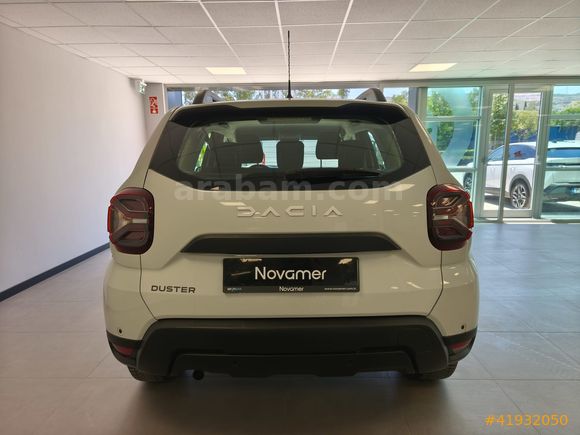 NOVAMER 2.EL 2023 DACİA DUSTER 1.0 TCE ESSENTİAL