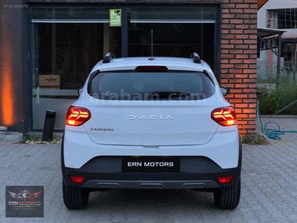 SANDERO STEPWAY 1.0 TCE EXPRESSİON HATASIZ BOYASIZ