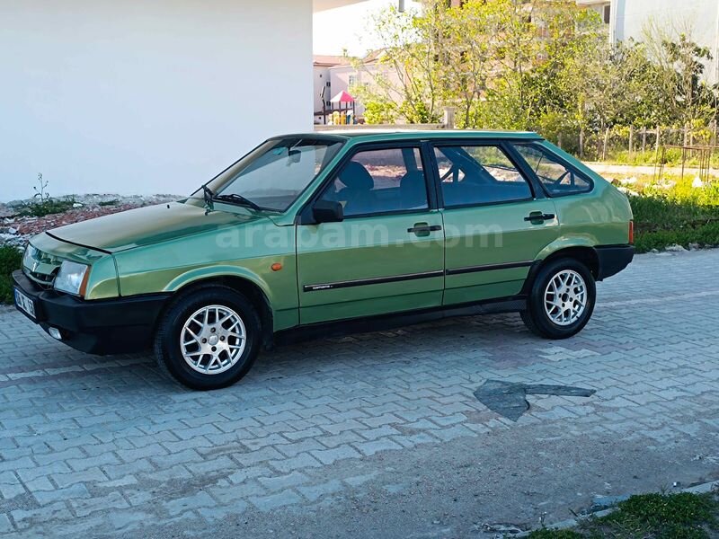 Galeriden Lada Samara 1.5 1993 Model Samsun 146.000 km Yeşil (metalik)