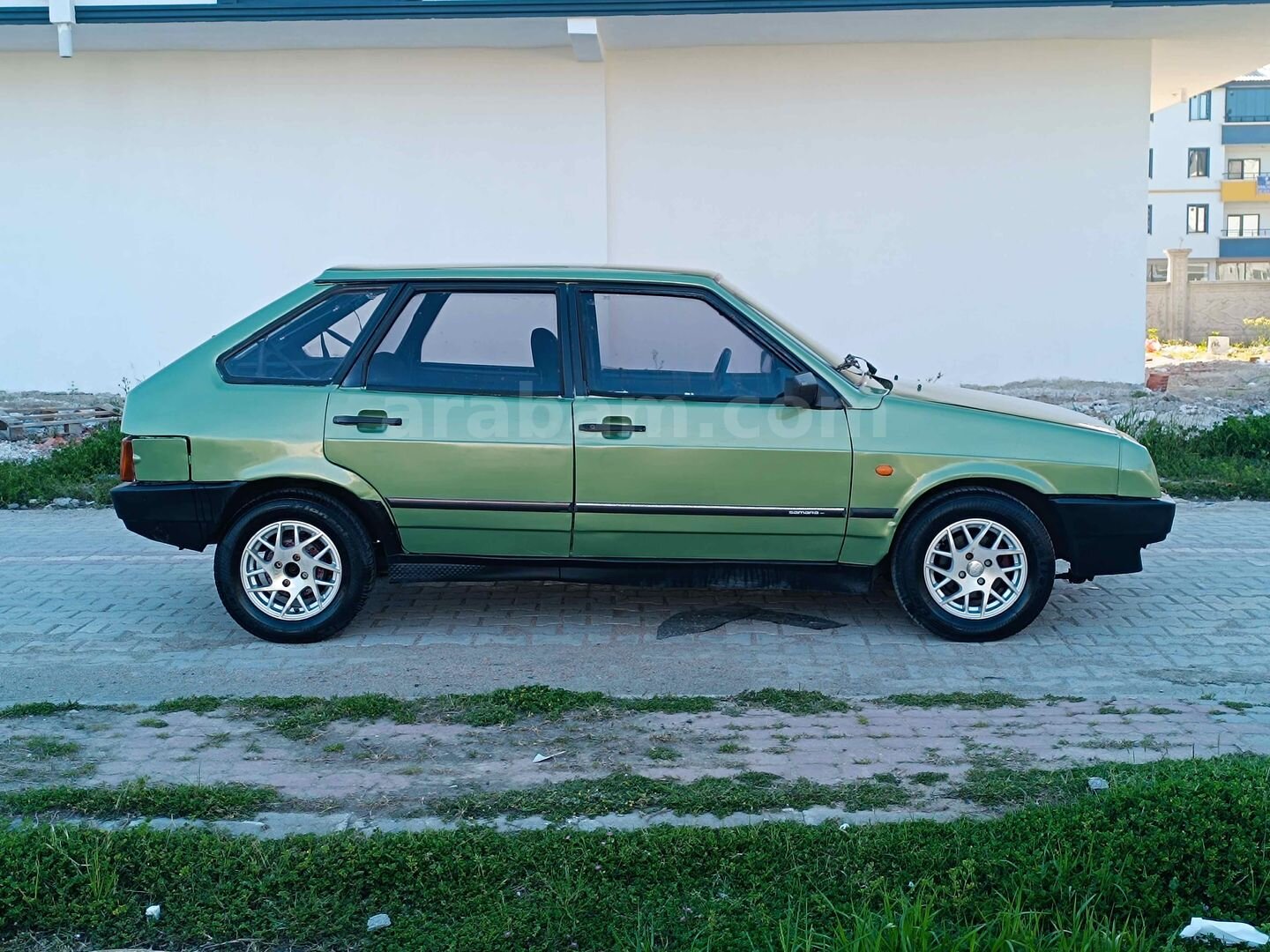 Galeriden Lada Samara 1.5 1993 Model Samsun 146.000 km Yeşil (metalik) 4