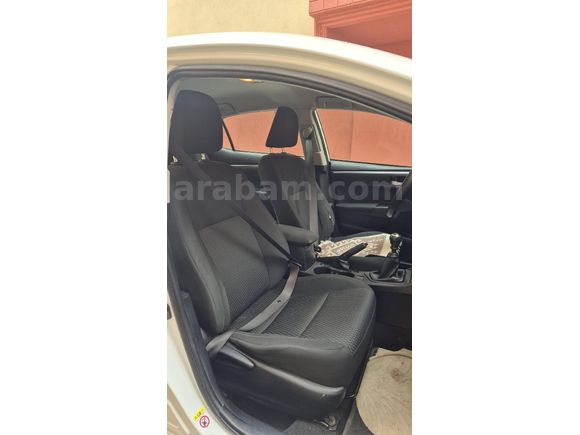 107 BİNDE DEĞİŞENSİZ 1.33 2015 COROLLA