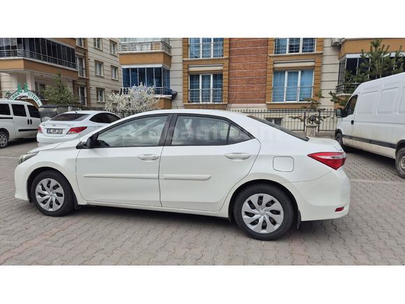 107 BİNDE DEĞİŞENSİZ 1.33 2015 COROLLA