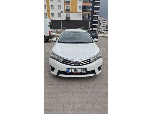 107 BİNDE DEĞİŞENSİZ 1.33 2015 COROLLA